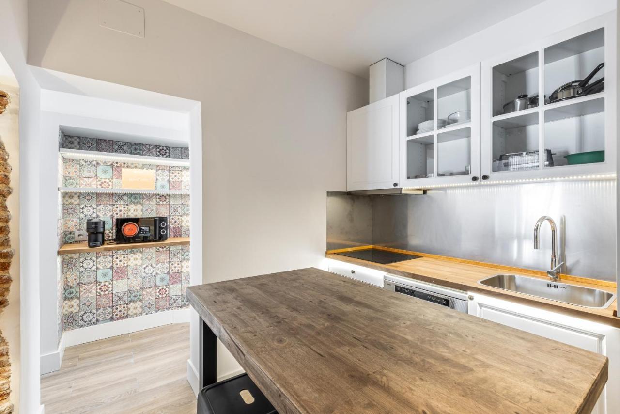 Plaza De Castilla Apartments Madrid Kültér fotó
